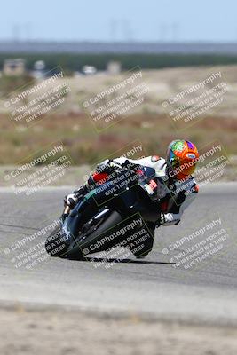 media/May-25-2025-Lets Ride (Sun) [[0ff033e448]]/B Group/1220pm (Riverside)/